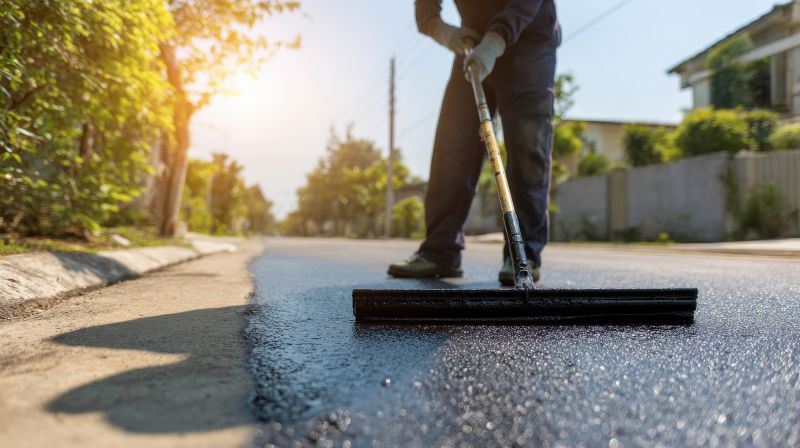 Expert Asphalt Sealing Application